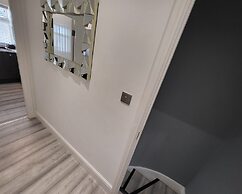 Top Luxury 2 bed Apartment - London