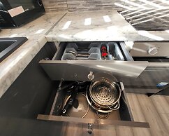 Top Luxury 2 bed Apartment - London