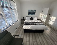 Top Luxury 2 bed Apartment - London