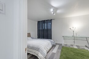 1BR APT in the HEART of Downtown