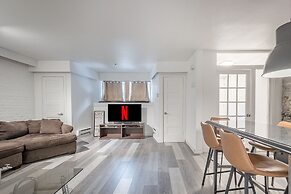 1BR APT in the HEART of Downtown