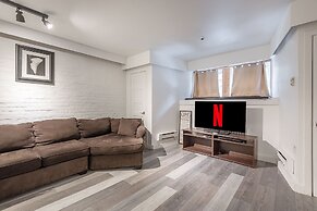 1BR APT in the HEART of Downtown