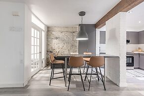 1BR APT in the HEART of Downtown