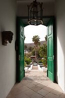 La Casa de los Naranjos