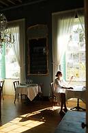 La Casa de los Naranjos