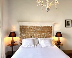 La Casa de los Naranjos