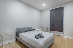 Beautiful 5BR in the HEART of Mile-End