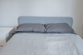 Beautiful 5BR in the HEART of Mile-End