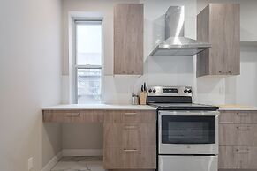 Beautiful 5BR in the HEART of Mile-End