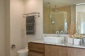 CONDO PNV BY TRVL2HM