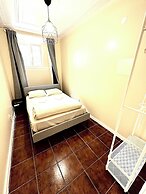 Lisboa Parque Guest House