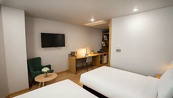Kwangsu Hotel