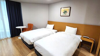 Kwangsu Hotel