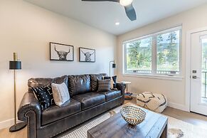 Clearwater Lofts #102, Building 2 by Summit County Mountain Retreats