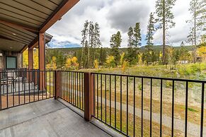 Clearwater Lofts #102, Building 2 by Summit County Mountain Retreats