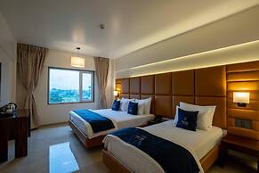 Mastiff Grand The Sia Palace Suites & Banquets, Khopoli (Nr. Imagica)