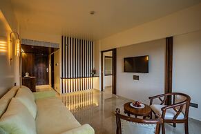 Mastiff Grand The Sia Palace Suites & Banquets, Khopoli (Nr. Imagica)