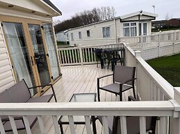 3 Bedroom Caravan at Manor Park Hunstanton