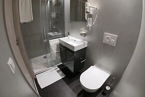 Boardinghouse-Landau