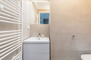 Apartment Lwowska Parking by Renters