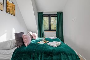 Apartment Lwowska Parking by Renters