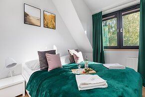 Apartment Lwowska Parking by Renters