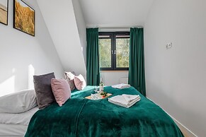 Apartment Lwowska Parking by Renters