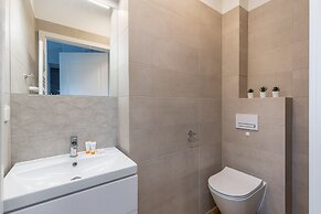 Apartment Lwowska Parking by Renters