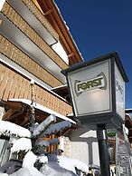 PLOSE Parkhotel & Residence