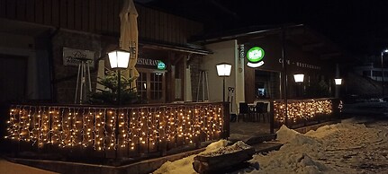 PLOSE Parkhotel & Residence