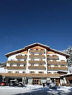 PLOSE Parkhotel & Residence