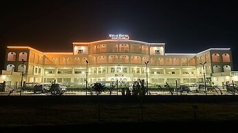 White House Country Inn