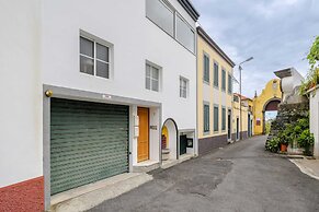 Duplex With sea and Mountain Views, Casa do Castelo