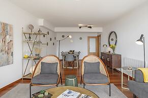 Duplex With sea and Mountain Views, Casa do Castelo