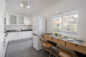 Duplex With sea and Mountain Views, Casa do Castelo