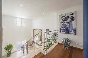 Duplex With sea and Mountain Views, Casa do Castelo