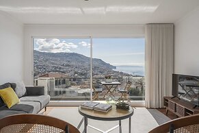 Duplex With sea and Mountain Views, Casa do Castelo