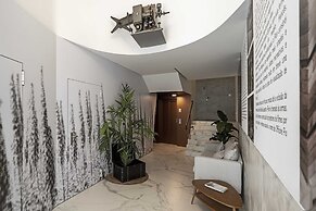 Cine Park Residence by An Island Apart