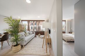 Cine Park Residence by An Island Apart