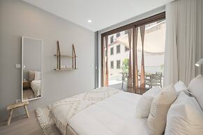 Cine Park Residence by An Island Apart
