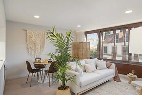 Cine Park Residence by An Island Apart