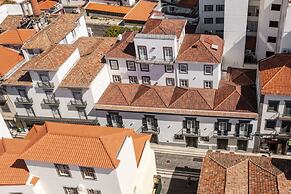 FAA Belas Artes by An Island Apart