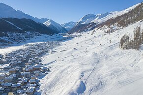 Ermellino Ski in - Ski out Mt. 150