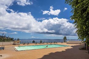 Studio With Pool and sea View - Funchal Sea View I