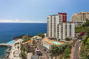 Studio With Pool and sea View - Funchal Sea View I
