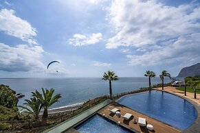 Luxury, Elegance and sea View - Madeira Palace I