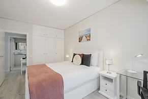 Apartment With sea View - Varandas do Lido I