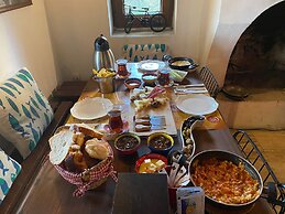 Kapı46 Hostel Pub&Kitchen