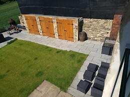 Top Hill Farm Cottage