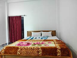 Homecation Manas River Rock Lodge